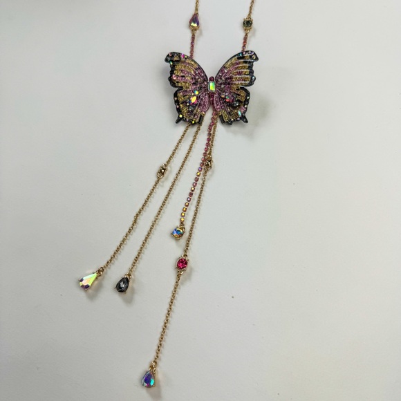 Brand New Betsey Johnson Butterfly Necklace - Picture 9 of 9